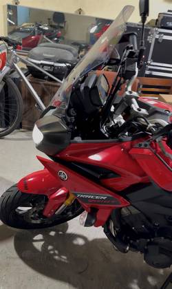 YAMAHA MT-09 TRACER YAMAHA MT-09 TRACER